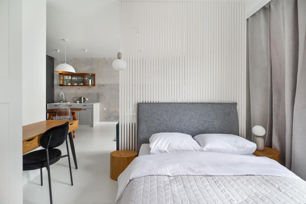 Wola Artistic Designer Apartment Varsovia Exterior foto